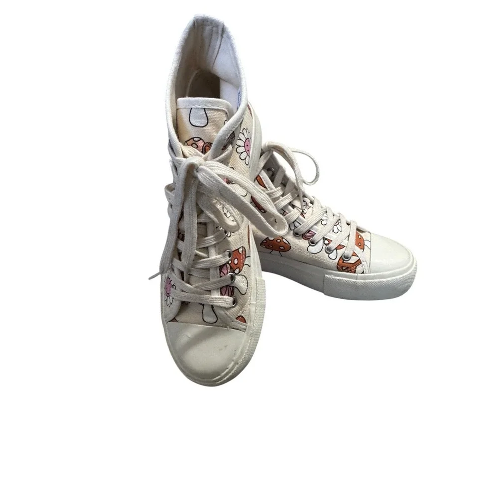 American Eagle Size 7 High Top Sneakers Mushroom Daisy Peace Sign Canvas Shoes